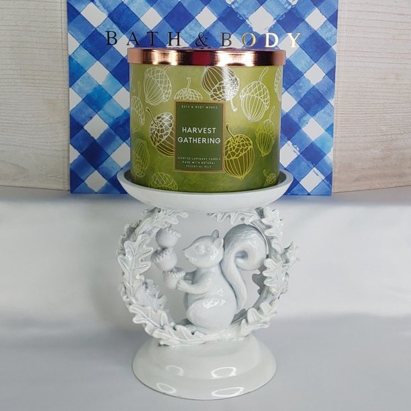 BATH & BODY WORKS PEDESTAL & CANDLE 2~PIECE GIFT SET